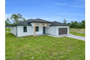 1018 Clayton Avenue, Lehigh Acres, FL 33972 - MLS#225057121