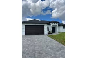 756 Chemstrand Street, Lehigh Acres, FL 33974 Sold 09/02/25