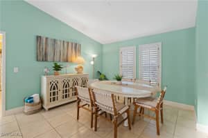 2548 River Reach Drive, Naples, FL 34104 - MLS#225057177