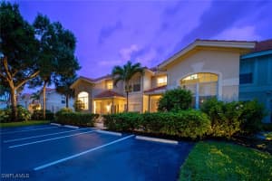 2450 Old Groves Rd 201, Naples