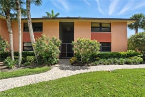 1506 Mainsail Dr 1, Naples