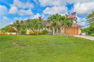 2222 22nd Avenue, Cape Coral, FL 33909 - MLS#225057230