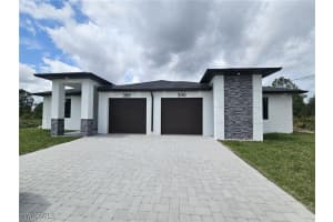 386 Bell Boulevard, Lehigh Acres, FL 33974 - MLS#225057265