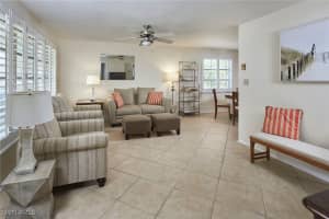 1721 Smugglers Cove, Naples, FL 34112 - MLS#225057312