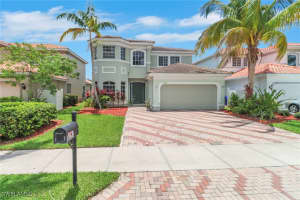 8677 Pegasus Dr, Lehigh Acres