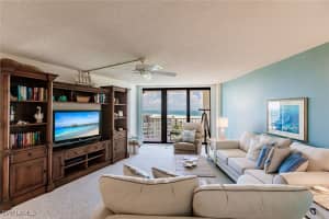 260 Seaview Court, Marco Island, FL 34145 - MLS#225057357
