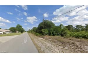 730 Manhattan Street, Lehigh Acres, FL 33974 - MLS#225057376