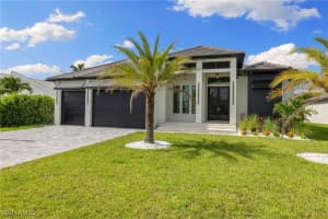 3620 Sw 4th Ln, Cape Coral