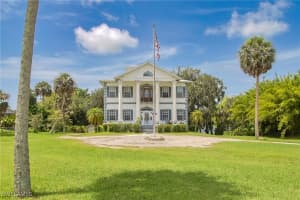 21810 Pearl Street, Alva, FL 33920 - MLS#225057390