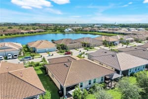 10341 Bonavie Cove Drive, Fort Myers, FL 33966 - MLS#225057440