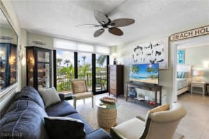 180 Seaview Ct 314, Marco Island