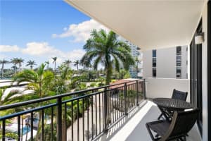 180 Seaview Court, Marco Island, FL 34145 - MLS#225057485