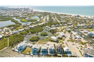 390 Seminole Way, Fort Myers Beach, FL 33931 - MLS#225057501