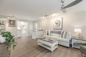626 12th Ave S 626, Naples