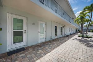 626 12th Avenue, Naples, FL 34102 - MLS#225057544