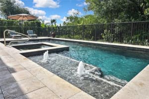 7233 Hendry Creek Drive, Fort Myers, FL 33908 - MLS#225057617