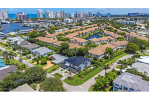655 Parkview Lane, Naples, FL 34103 - MLS#225057670