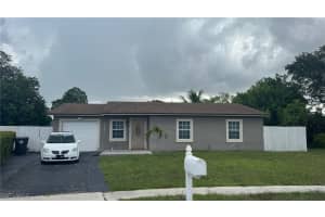 405 Sw 79th Ter, North Lauderdale