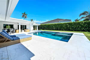 646 Park Shore Drive, Naples, FL 34103 - MLS#225057772