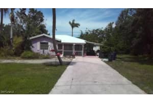 48 W North Shore Ave, North Fort Myers
