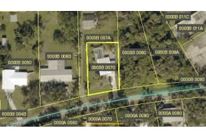 48 North Shore Avenue, North Fort Myers, FL 33903 - MLS#225057794