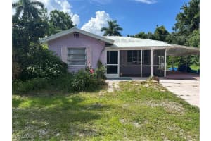 48 North Shore Avenue, North Fort Myers, FL 33903 - MLS#225057794