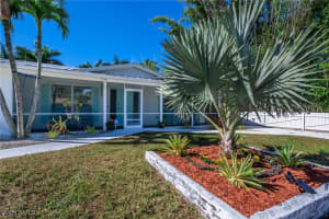 28 Constitution Drive, Naples, FL 34112 - MLS#225057897