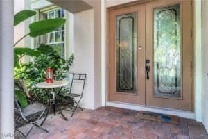 5730 Lago Villaggio Way, Naples, FL 34104 - MLS#225057923