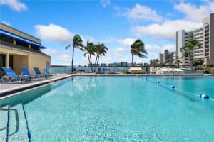 400 E Lenell 110, Fort Myers Beach