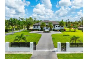3363 16th Avenue, Naples, FL 34117 - MLS#225058001