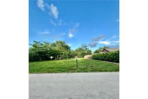 2317 Altamont Avenue, Fort Myers, FL 33901 - MLS#225058070