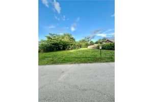 2317 Altamont Avenue, Fort Myers, FL 33901 - MLS#225058070