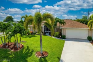 914 9th Court, Cape Coral, FL 33991 Sold 08/28/25