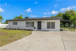 207 Leeland Heights Blvd W, Lehigh Acres