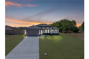 7006 Rich Cir, Labelle
