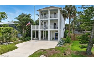 719 Park Ave, Naples