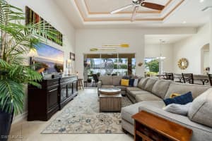 151 Fairway Circle, Naples, FL 34110 - MLS#225058265