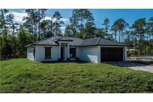 228 Pinola Ave S, Lehigh Acres
