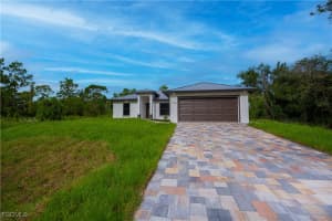 228 Pinola Avenue, Lehigh Acres, FL 33974 - MLS#225058276