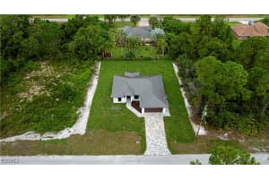 228 Pinola Avenue, Lehigh Acres, FL 33974 - MLS#225058276