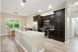 3271 Lemon Ln, Naples