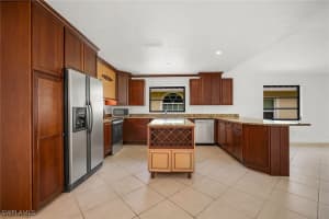519 99th Avenue, Naples, FL 34108 - MLS#225058388