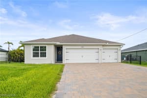 1921 Nw 23rd St, Cape Coral