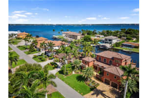 841 Cypress Lake Circle, Fort Myers, FL 33919 - MLS#225058401