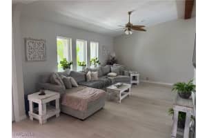 804 Santa Barbara Place, Cape Coral, FL 33991 - MLS#225058410