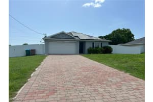 3904 8th Place, Cape Coral, FL 33909 - MLS#225058421
