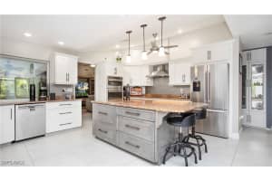 5961 Sea Grass Ln, Naples
