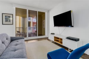 450 Bayfront Pl 4201, Naples