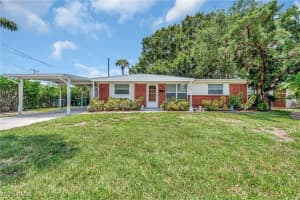 2160 Harbor Ln, Naples