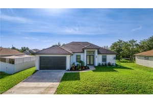 807 Hamilton Ave, Lehigh Acres